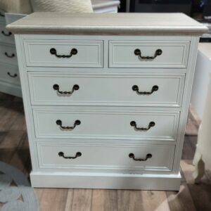 COMODA ALTA LINEA PLANA